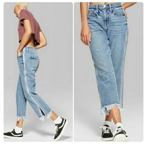 Wild Fable Side Zipper Light Wash Jeans Size 6 😎